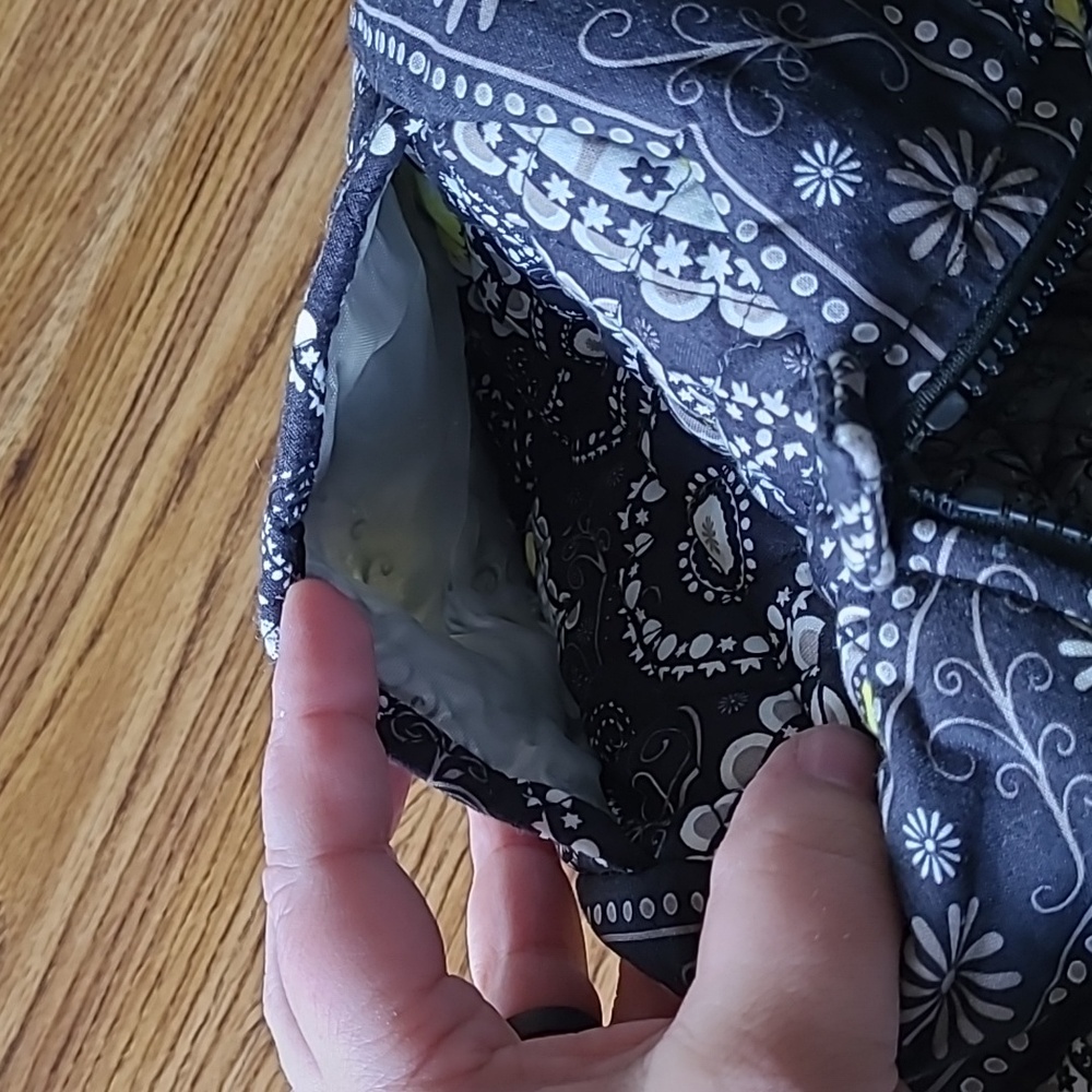 Vera Bradley Small Duffle Bag Paisley Pattern - Picture 6 of 7